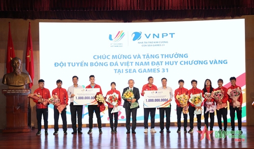 Tập đoàn VNPT thưởng 2 tỷ đồng cho đội tuyển bóng đá nam U23 và đội tuyển bóng đá nữ Việt Nam